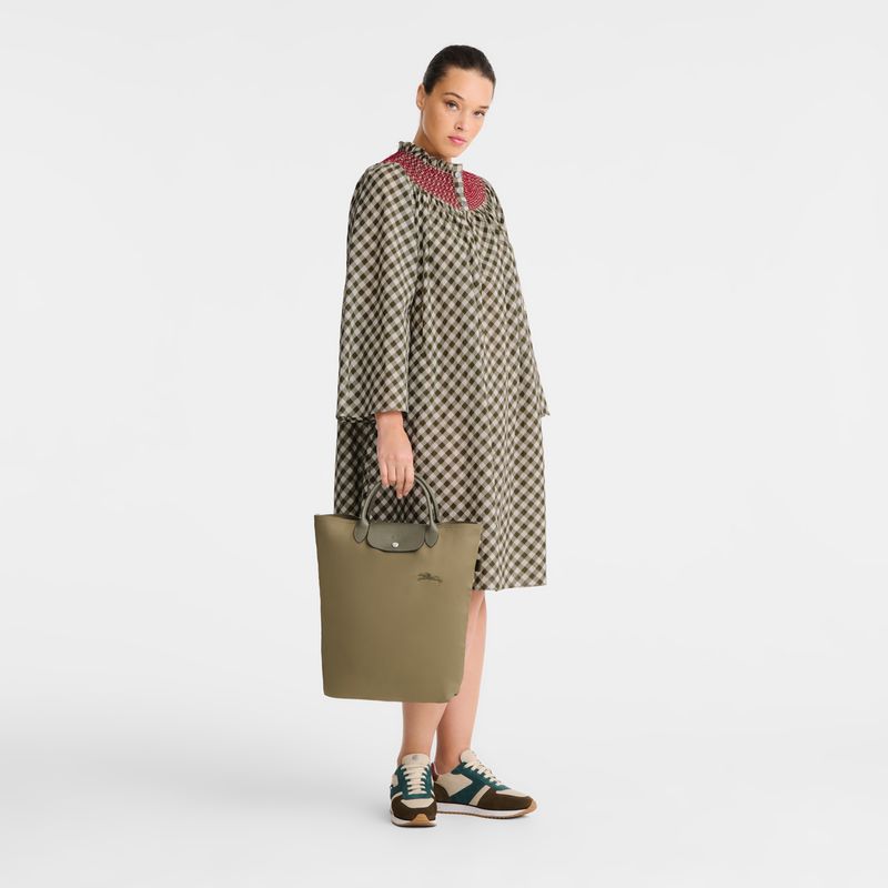 Women Longchamp Le Pliage Green M Tote Bag Olive | Ireland-125DXFSOK